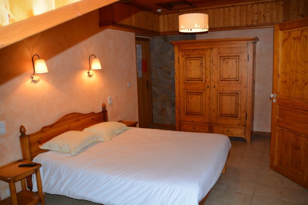 Hôtel Alpis Cottia Montgenèvre Quarto foto
